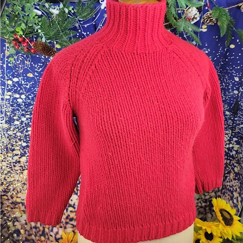 ROOTS 100% Lambswool Sweater